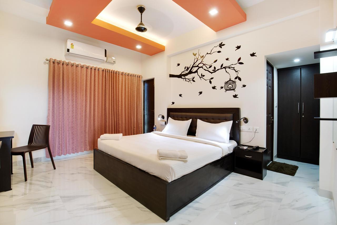 Crystal Lake Suites Coimbatore Exterior foto