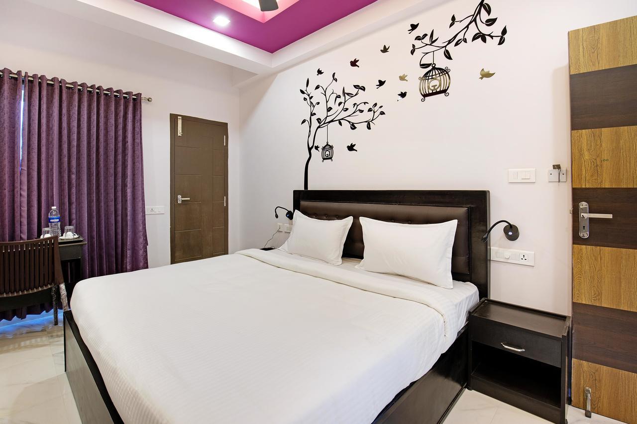 Crystal Lake Suites Coimbatore Exterior foto